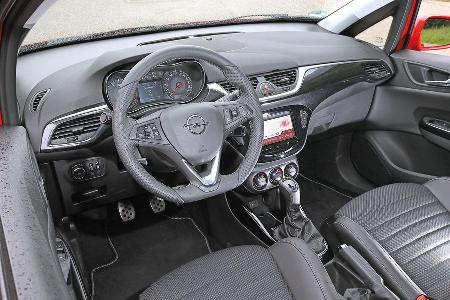 Opel Corsa OPC, Cockpit