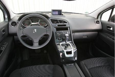 Peugeot 5008, Cockpit