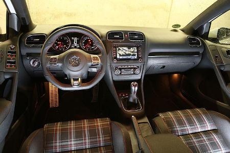 VW Golf GTI vs Golf GTD