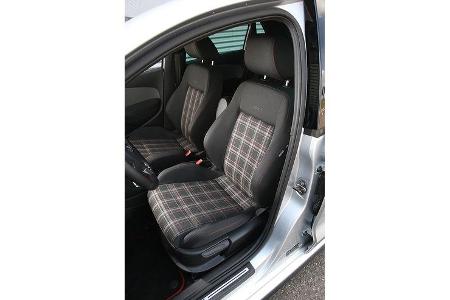 Golf GTI vs. Polo GTI