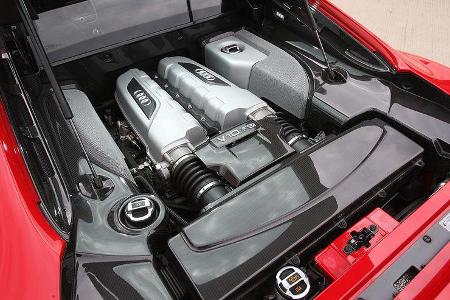 Audi R8, Motor