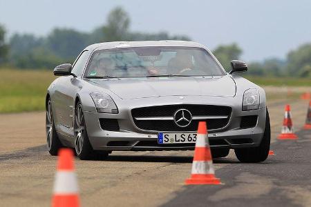 Mercedes SLS