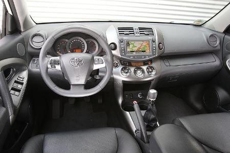 Toyota RAV 4 2.2 D-Cat,Cockpit