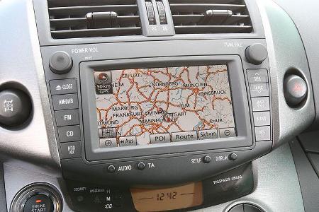 Toyota RAV 4 2.2 D-Cat,Navigationsgerät