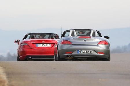 BMW Z4 28i, Mercedes SLK 250