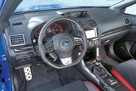 Subaru WRX Sti, Cockpit