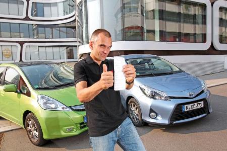 Honda Jazz 1.3 DSi i-VTEC IMA Exclusive, Toyota Yaris 1.5 VVT-i Hybrid Life, Frontansicht