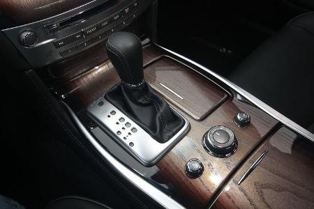 Infiniti M35h GT Premium, Schalthebel, Schaltknauf