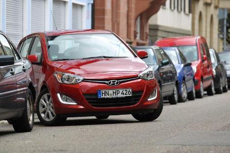 Hyundai i20, Frontansicht, Einpakren