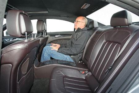 Mercedes CLS 350, Rücksitz, Beinfreiheit