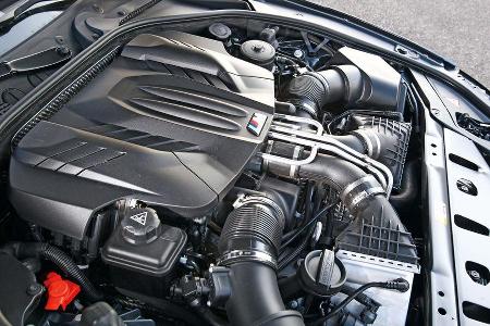 BMW M5, Motor
