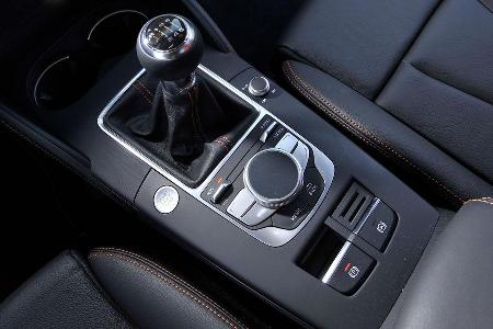 Audi A3 Sportback 2.0 TDI, Schalthebel, Schaltknauf