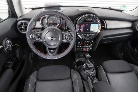 Mini Cooper, Cockpit