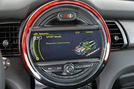 Mini Cooper, Infotainment