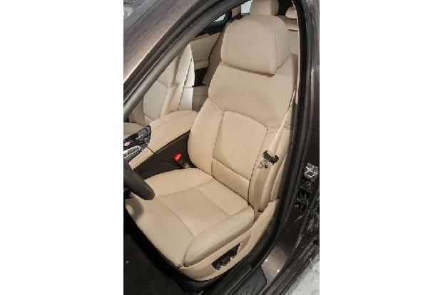 BMW 530d Touring, Fahrersitz