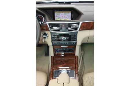 Mercedes E 250 CDI T, Mittelkonsole