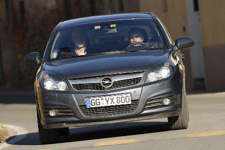 Kandidat: Opel Vectra 2.2 direct
