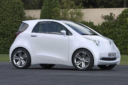 Toyota IQ: Die Serienversion des drei Meter kurzen 3+1-Sitzers kommt Ende 2008 mit Dreizylinder-Motoren.