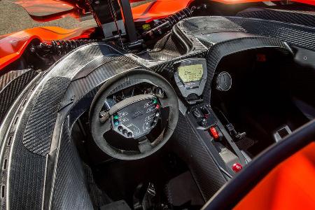 KTM X-Bow GT4, Cockpit