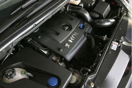 Der laufruhige Zweiliter-Diesel von Peugeot sorgt für einen hohen Antriebskomfort.