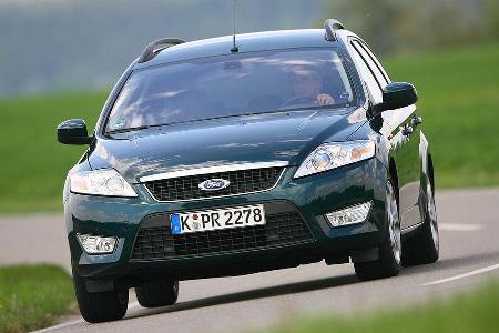 Der aus der PSA-Ford-Kooperation stammende Common-Rail-Diesel passt ideal zu beiden Kombis.