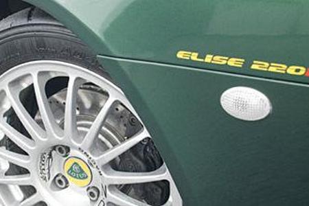 ... standfeste Bremsanlage prädestinieren den Komo-Tec-Lotus für die Rennstrecke.