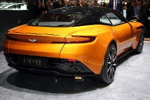 Aston Martin DB11 (2016)