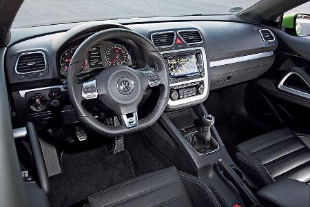 03/11 aumospo06/2011 VW Scirocco 2.0 TSI, Innenraum