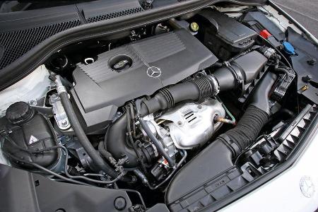 Mercedes B 200, Motor