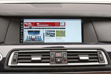 BMW 750i x-Drive