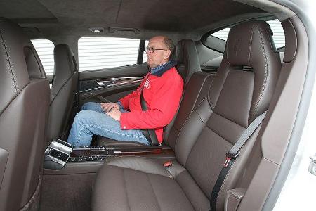 Porsche Panamera 4S
