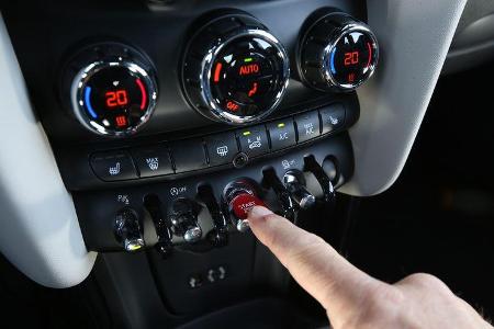 Mini One, Infotainment