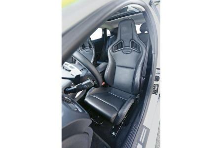 Heico-Volvo V40 T5 HPC, Fahrersitz