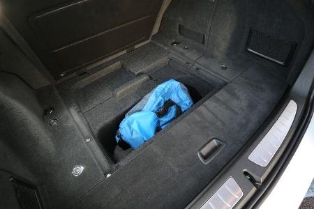 BMW 320d Touring, Kofferraum, Stauraum
