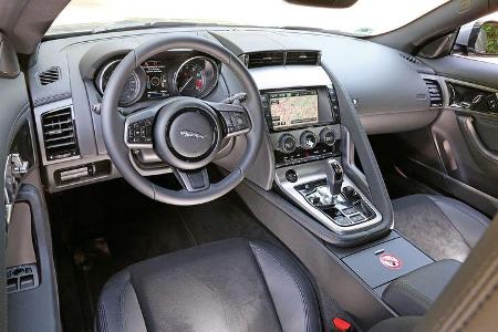 Jaguar F-Type 3.0 V6 Coupé, Cockpit