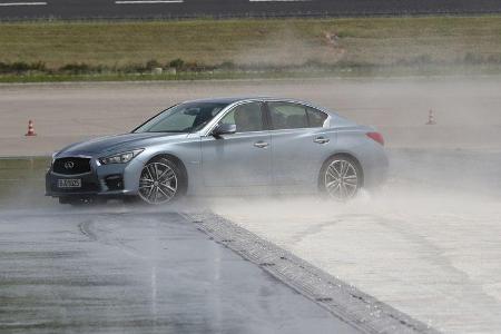 Infiniti Q50 S 3.5 V6 Hybrid, Bremstest