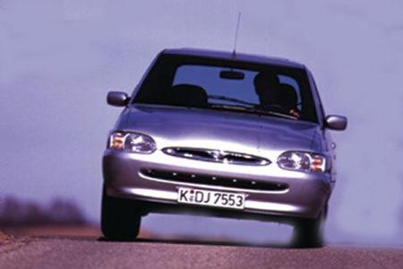 Ford Escort 1.6i, Opel Astra 1.6, VW Golf 1.8 Ford Escort 1.6i, Opel Astra 1.6, VW Golf 1.8