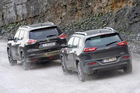 Jeep Cherokee 2.0 Multijet, Nissan X-Trail 1.6 dCi 4x4, Heckansicht