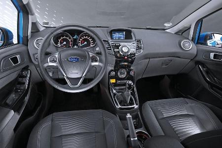 Ford Fiesta 1.0 Ecoboost, Cockpit