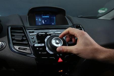 Ford Fiesta 1.0 Ecoboost, Bedienelement