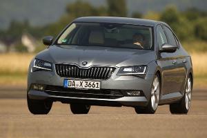 Rückruf für VW Passat und Skoda Superb