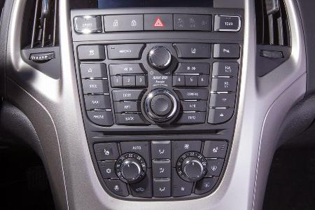 Opel Astra Sports Tourer 1.6 CDTI, Mittelkonsole