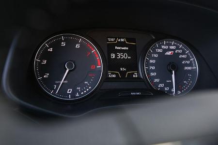 Seat Leon ST Cupra 265, Rundinstrumente
