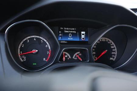 Ford Focus ST Turnier, Rundinstrumente