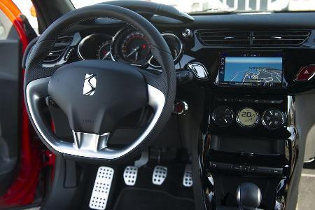 DS3 Performance Innenraum vorne ohne Fahrer