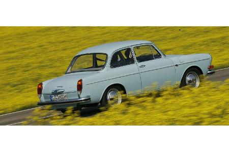 Elektronische Benzineinspritzung (1967) im Volkswagen 1600 LE: Im Typ 3 von VW sorgte erstmals eine elektronische Benzineins...