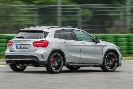 Mercedes-AMG GLA 45 4Matic, Seitenansicht