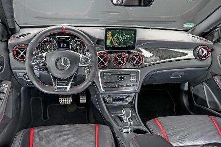 Mercedes-AMG GLA 45 4Matic, Cockpit