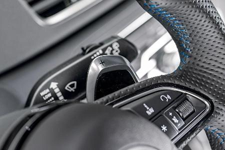 Audi RS Q3 Performance, Schaltwippe