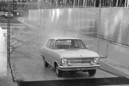 50 Jahre Opel Testcenter Dudenhofen